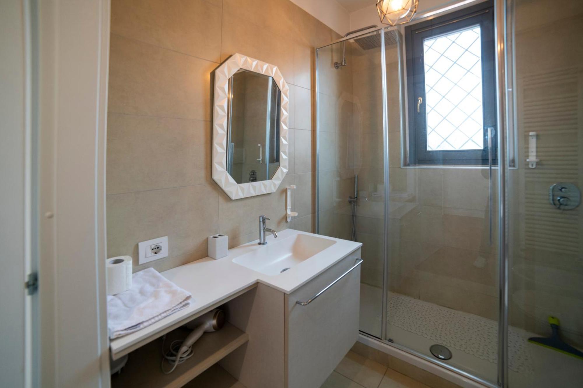 Villa Fenix Milano Luaran gambar