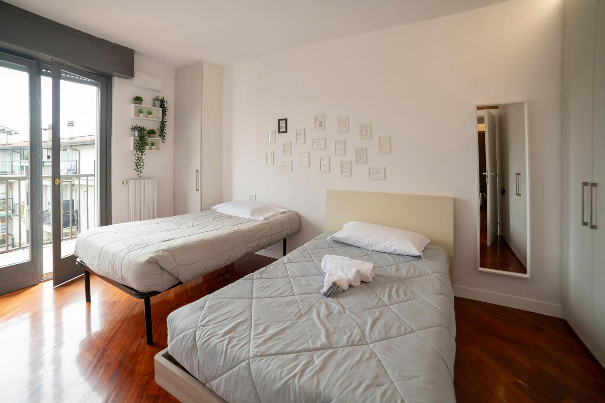 Villa Fenix Milano Luaran gambar